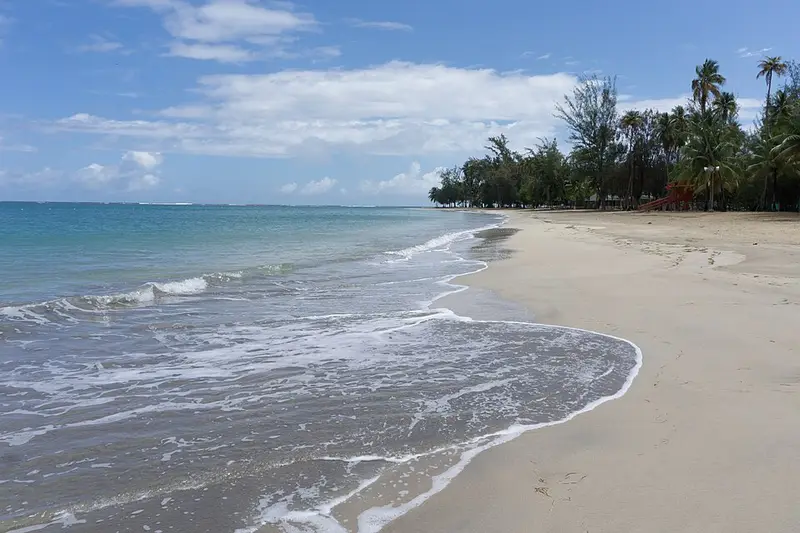Balneario La Monserrate (Luquillo Beach)